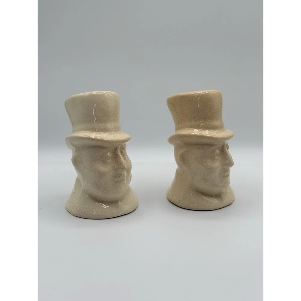 Vintage White Top Hat Men‎ Salt & Pepper shakers 3